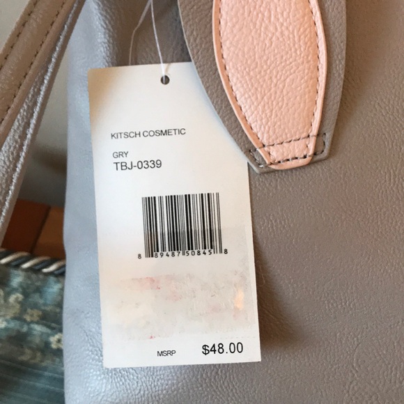 BETSEY JOHNSON COSMETIC BAG WITH STRAP 48.00 NWT - Picture 2 of 6